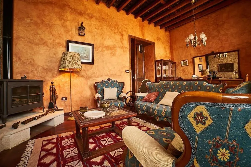 Antigua Escuela Old School De 1840 Villa Fasnia